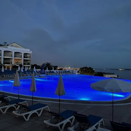 דירה Sea Views And Beautiful Pool *