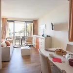 Sea Views And Beautiful Pool * Cannes
