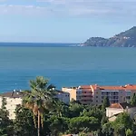 Sea Views And Beautiful Pool * Cannes