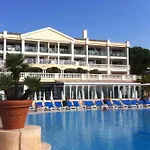 Sea Views And Beautiful Pool Apartment *